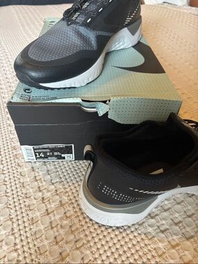 Nike Odyssey React 2 Shield